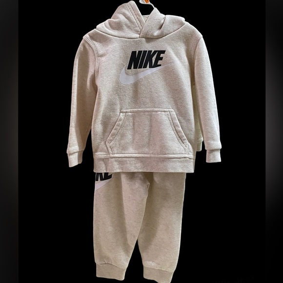 Nike Matching Sets Nike Hoodie And Jogger Set Size 24 Months Baby